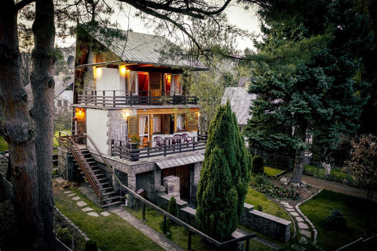 Ostoya Sulistrowiczki Villa Buitenkant foto